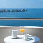 Royal Neptun Ξενοδοχείο 4*