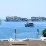 Royal Neptun Hotel 4*