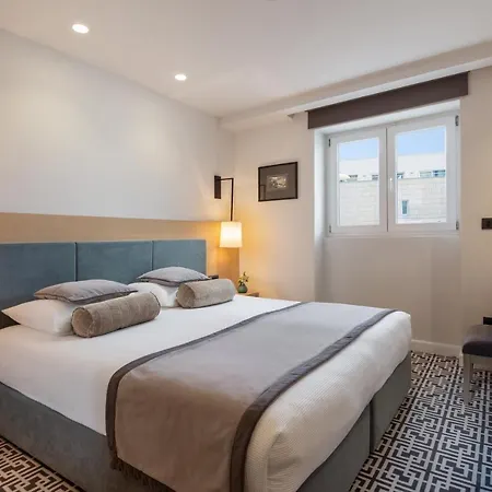 Royal Neptun 4* דוברובניק
