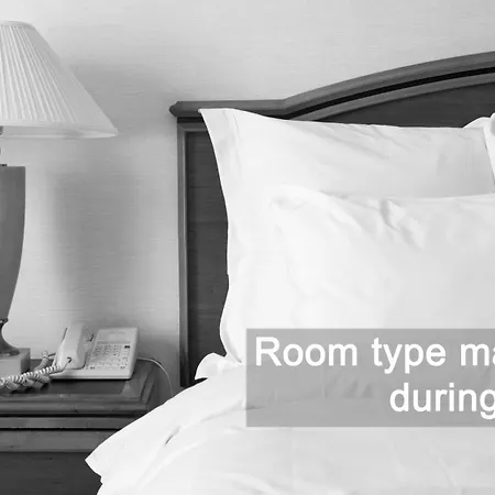 Royal Neptun מלון