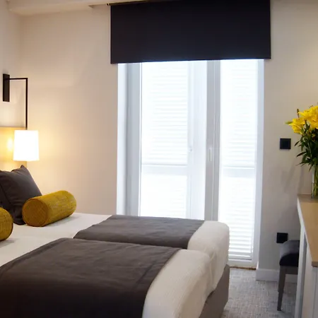 מלון Royal Neptun 4*