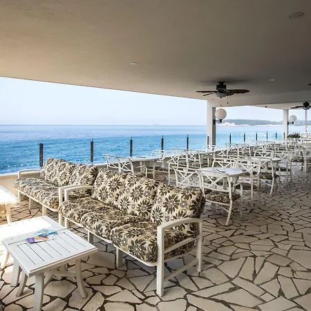 Royal Neptun Hotel