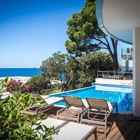 Royal Neptun 4* דוברובניק