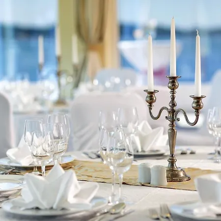Royal Neptun Hotel 4*