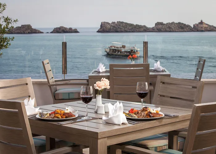 Hotel Royal Neptun 4*